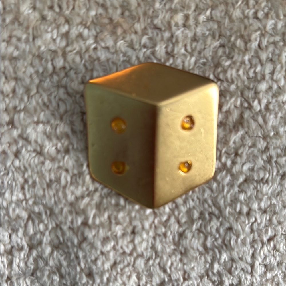Vintage Cube Dice Game Piece Gold Pin/Brooch - Picture 9 of 10
